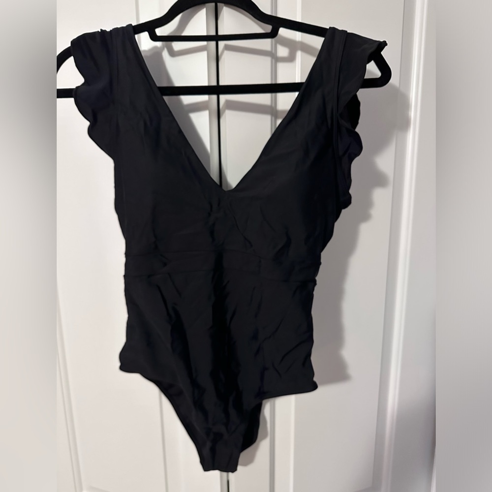Summersalt bathing suit- The Ruffle Backflip, size 6